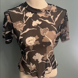 Reebok women’s mesh top black size UK  large